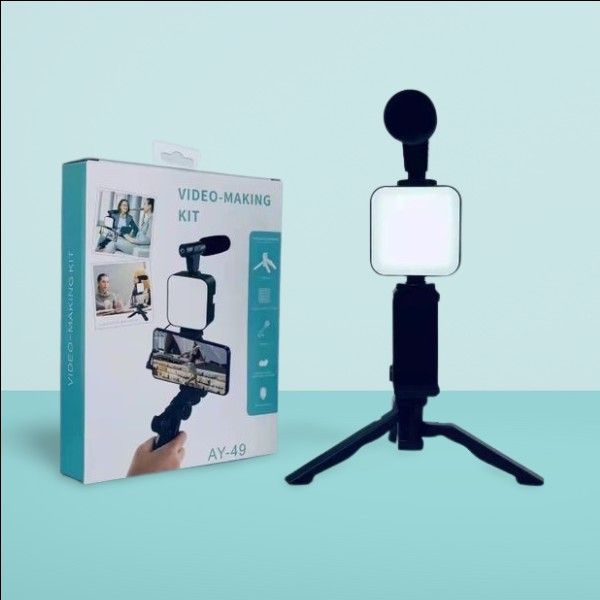 Vlogging Kit With Tripod Phone Holder Mini Microphone LED Fill Light Starter